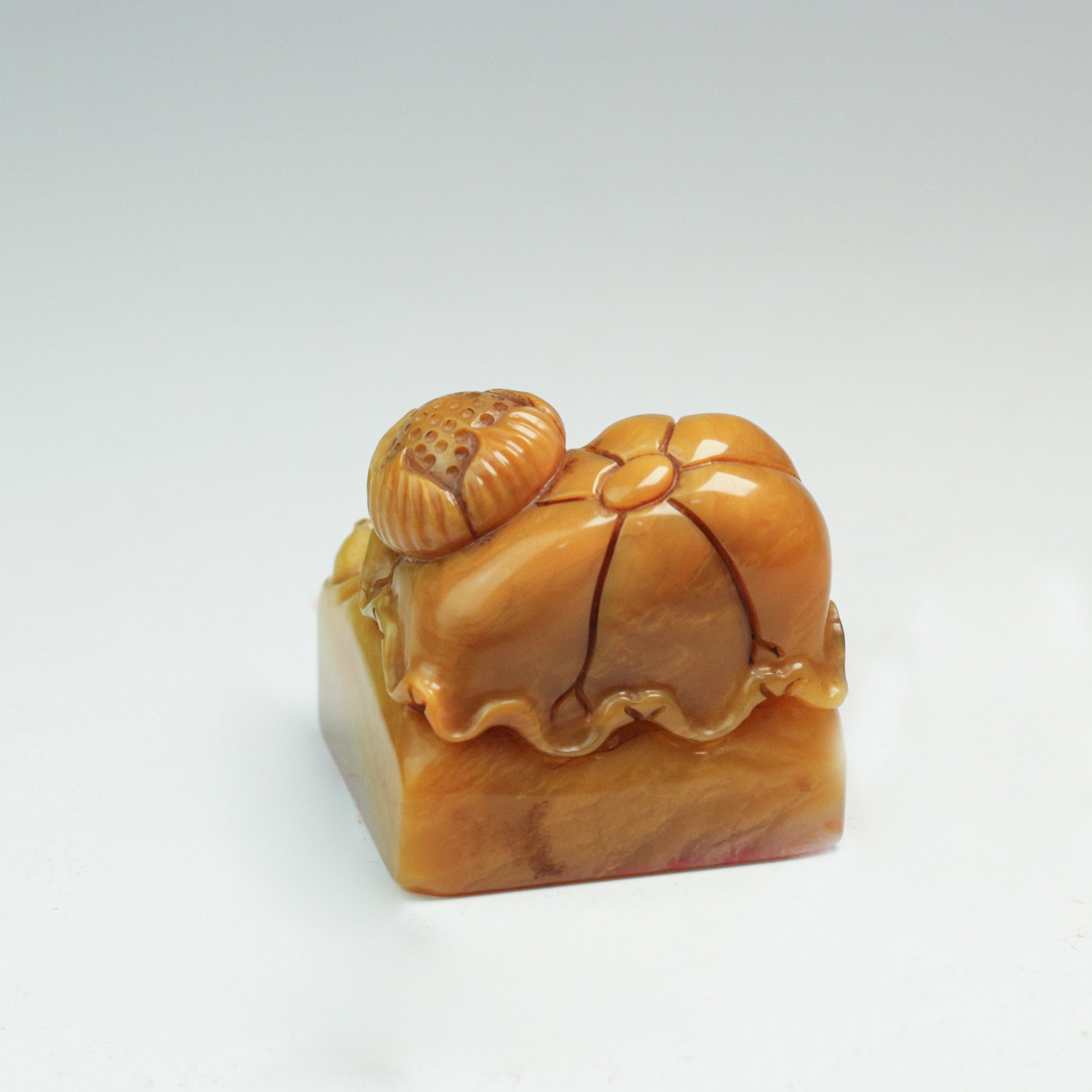 I long to ride the wind and return, yet fear the jade palaces and towers Seal - 我欲乘風歸去 又恐瓊樓玉宇  印章