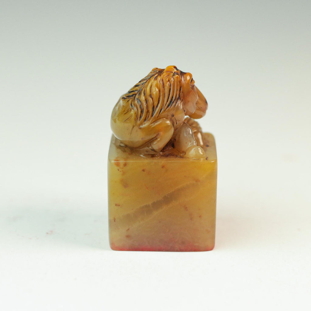 Hand-held flat seal - 手拱平章 印章